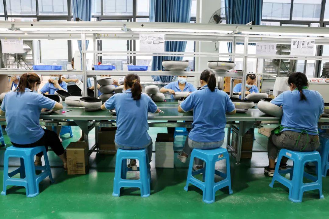 龍華向廣西鳳山捐贈(zèng)社會(huì)幫扶資金300萬元