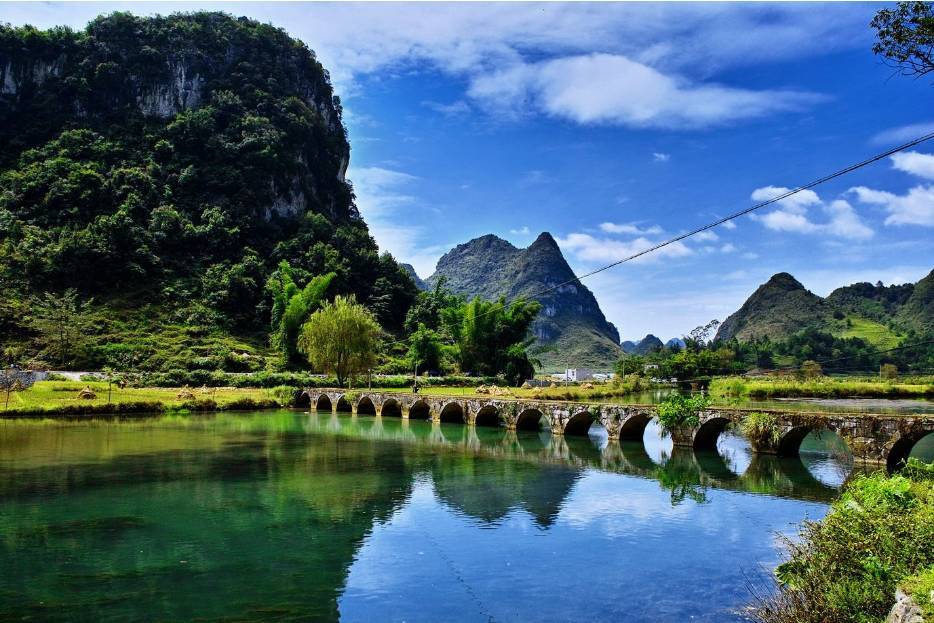 田州古城.巴馬養(yǎng)生、靖西渠洋湖、鵝泉、德保賞紅楓攝影純玩.休閑三日游